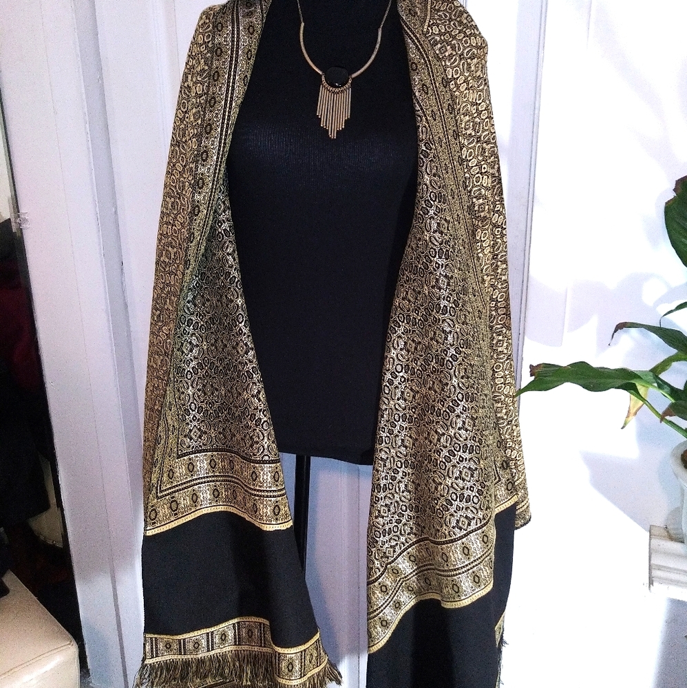 Aboelela Egyptian shawl